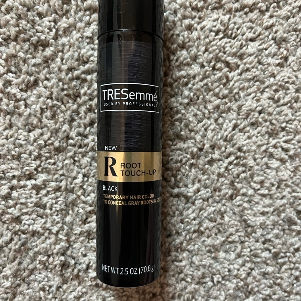 TRESemmé Black Root Touch-Up Hair Treatment